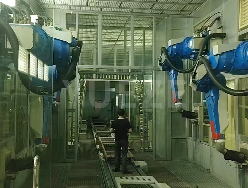 Robot sprøjtekabine system