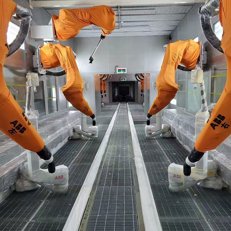 Automatisk robotsprøjtekabine